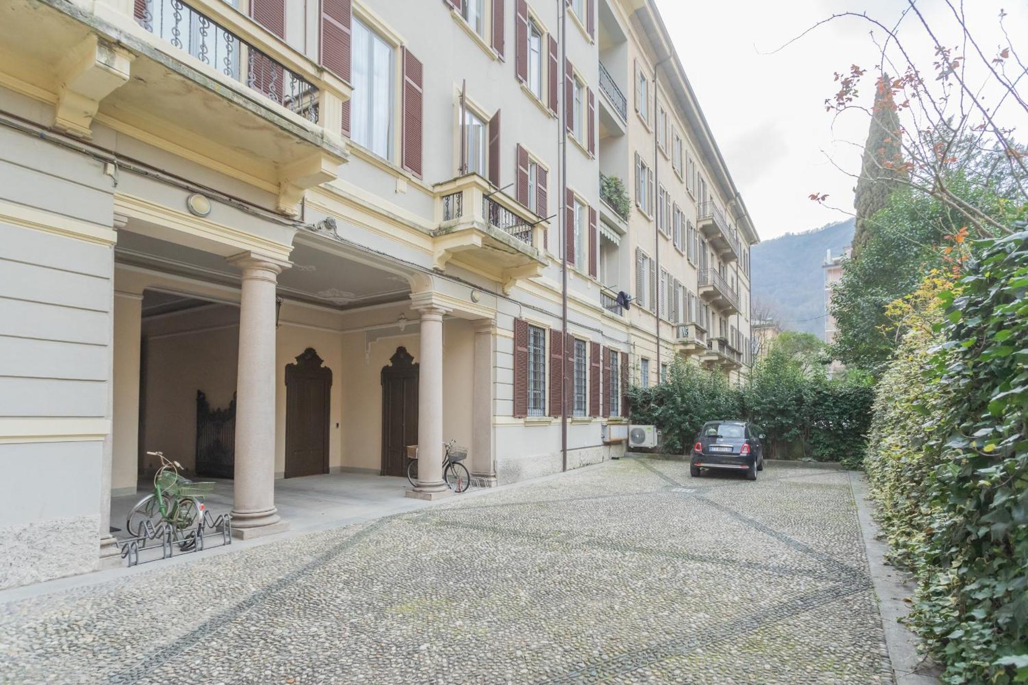 Cinque Giornate 70 Suites By Rent All كومو المظهر الخارجي الصورة
